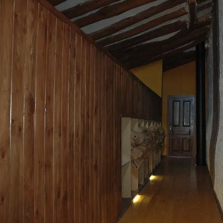 Ull De Canals Bañeres